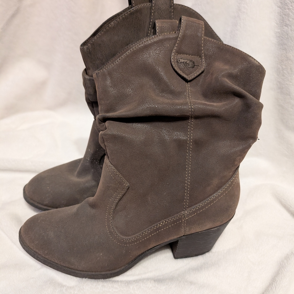 Mossimo Supply Co Brown Heeled Boots Western Style